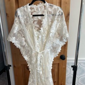 Bridal robe with slip